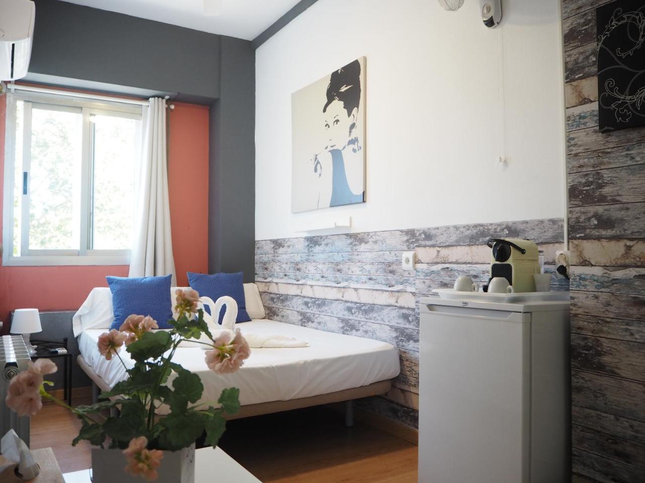 Valencia Suits You: Adults-Only Centro Historico with Auto Check-In Exterior photo