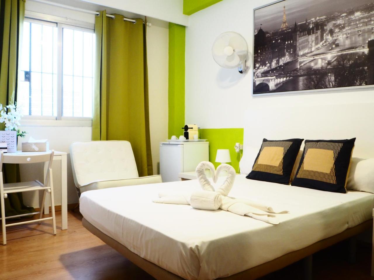 Valencia Suits You: Adults-Only Centro Historico with Auto Check-In Exterior photo