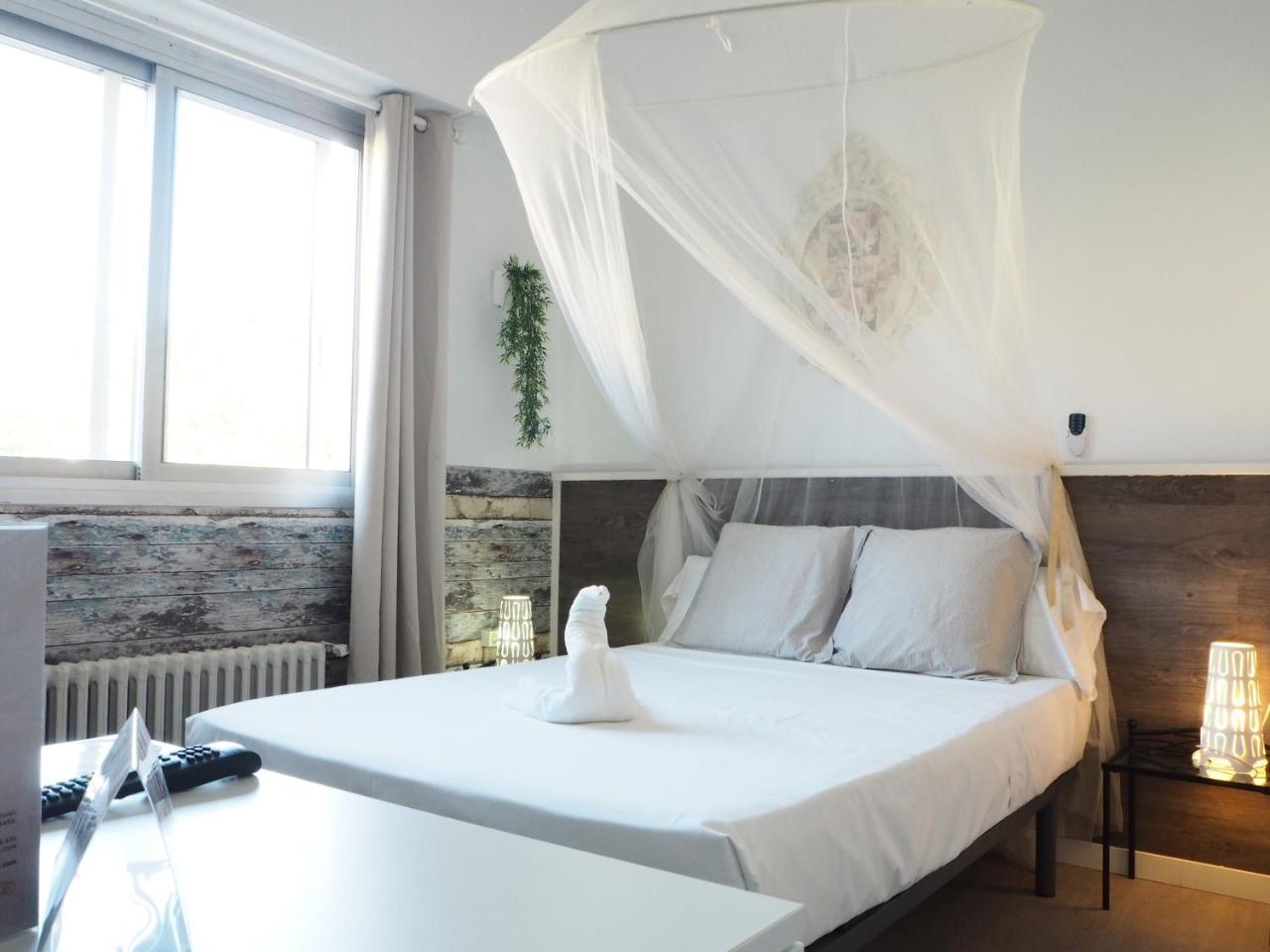 Valencia Suits You: Adults-Only Centro Historico with Auto Check-In Exterior photo